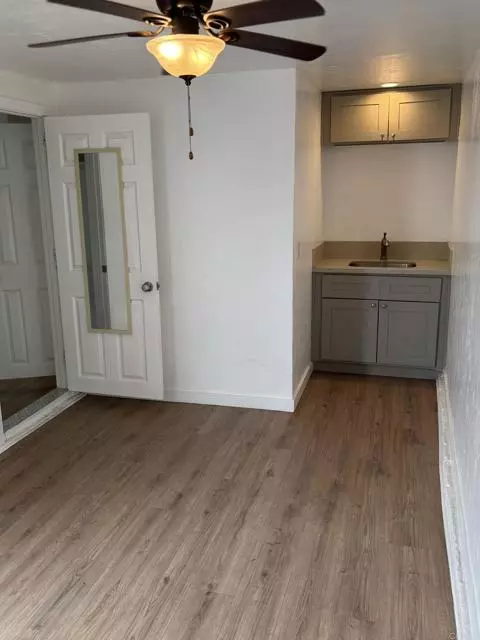 Los Angeles, CA 90011,4905 Morgan AVE