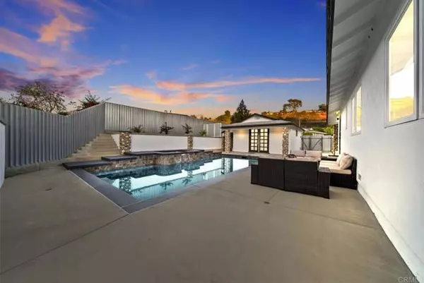 La Mesa, CA 91942,5975 N Nagel ST