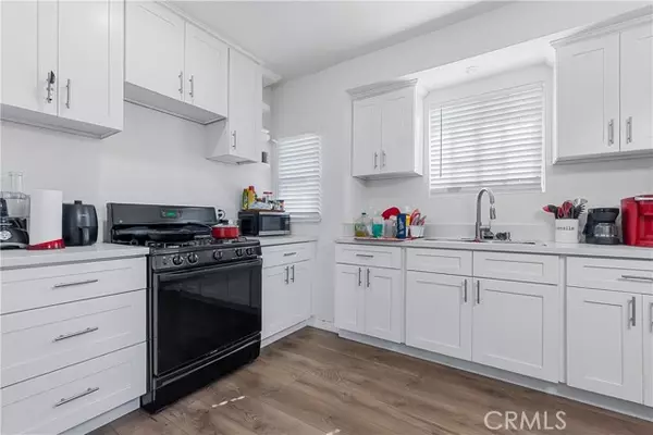 Los Angeles, CA 90003,201 W 75th ST