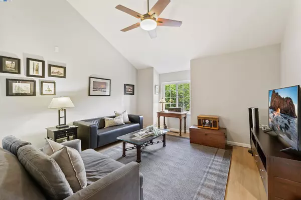 Pleasanton, CA 94566,262 Birch Creek Dr