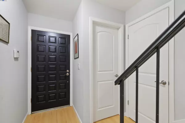 Pleasanton, CA 94566,262 Birch Creek Dr