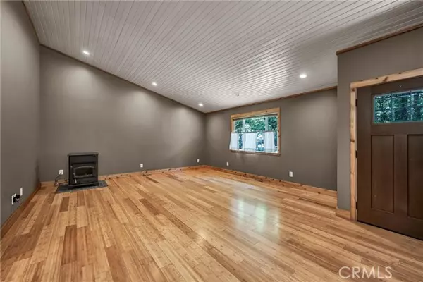 Cobb, CA 95426,16600 Mountain View DR