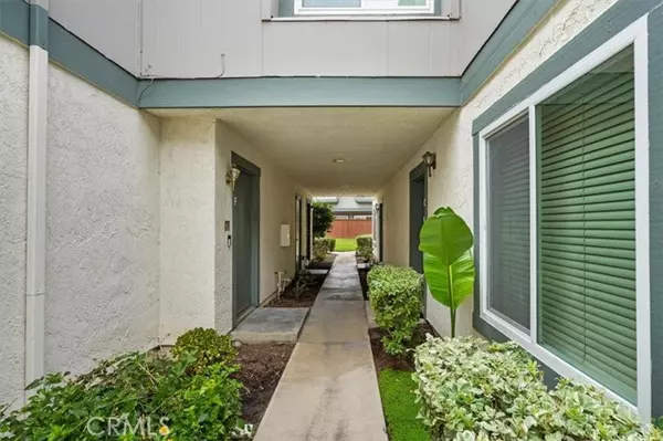 Diamond Bar, CA 91765,1120 Cleghorn DR C