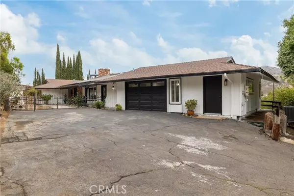 Fallbrook, CA 92028,1324 Macadamia AVE