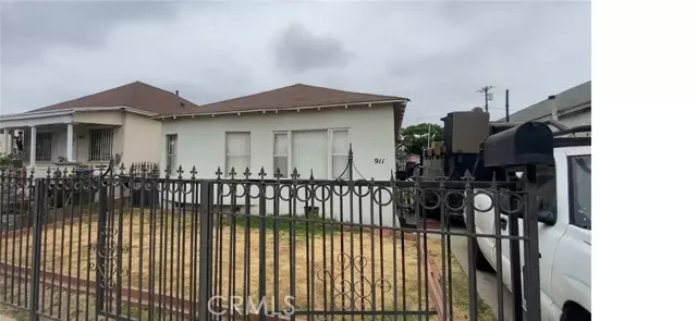 911 E 55th ST, Los Angeles, CA 90011