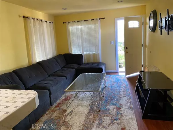 Redlands, CA 92374,1324 Clay St.