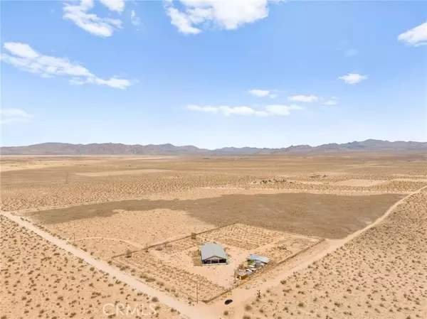 Lucerne Valley, CA 92356,36990 Cambria RD