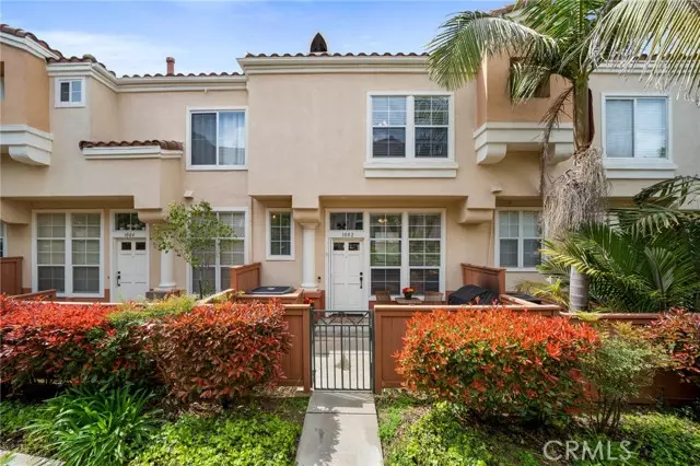 1082 S Rossano WAY, Anaheim Hills, CA 92808