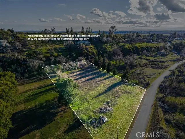 300 Spanish Garden DR, Chico, CA 95928
