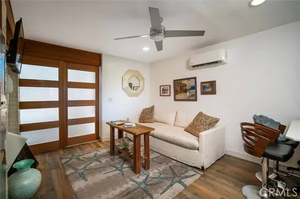 Dana Point, CA 92629,33915 Robles DR B