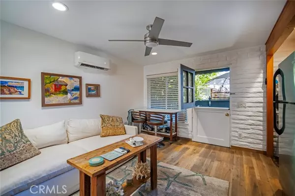 Dana Point, CA 92629,33915 Robles DR B