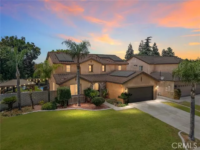 805 Vermillion DR, Bakersfield, CA 93312