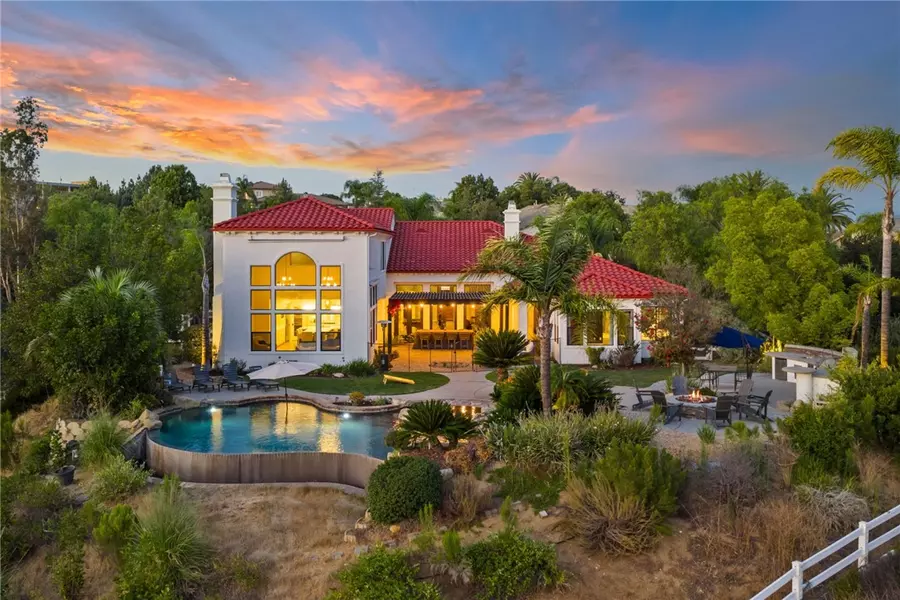 43074 Brighton Ridge LN, Temecula, CA 92592