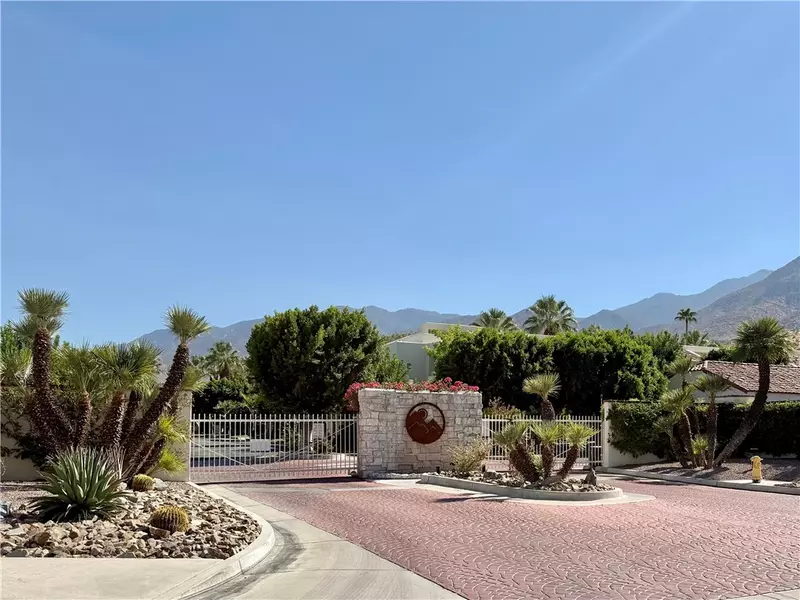 255 E Avenida Granada 915, Palm Springs, CA 92262