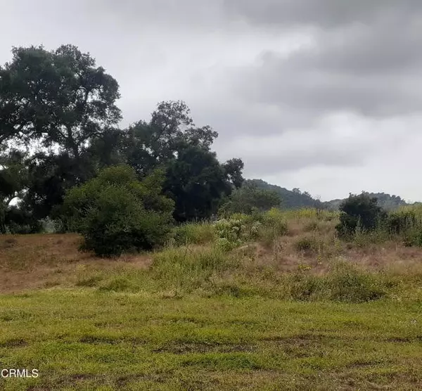 Ojai, CA 93023,0 2 Burnham RD