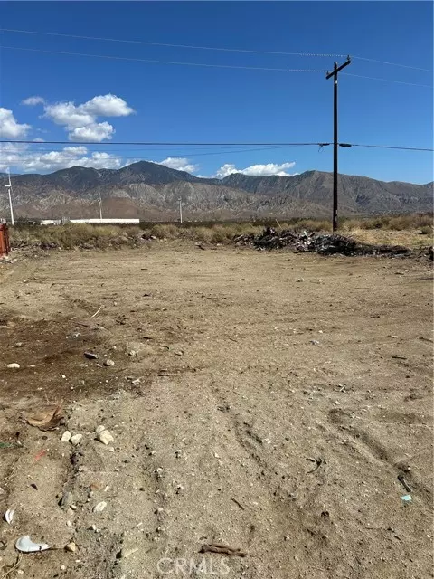 Cabazon, CA 92230,52186 Adele ave