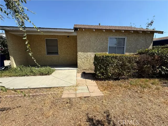 11030 De Garmo Ave, Pacoima, CA 91331