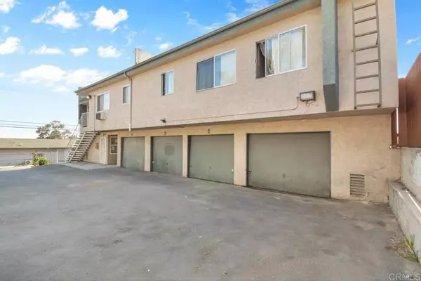 Spring Valley, CA 91977,1015 17 Grand AVE