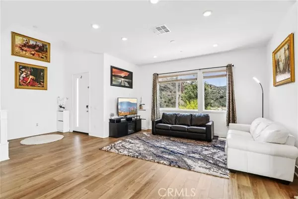 Valencia, CA 91381,26720 Afton LN