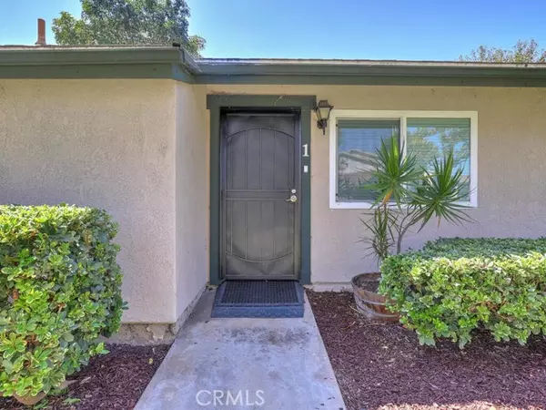 Lake Forest, CA 92630,23294 Orange, 1