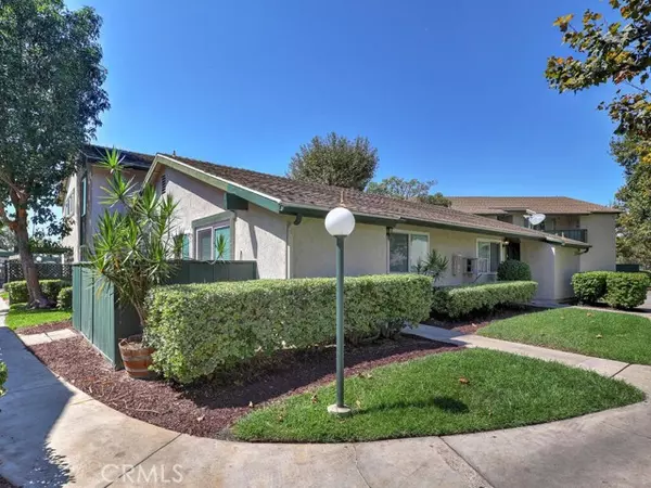 23294 Orange, 1, Lake Forest, CA 92630