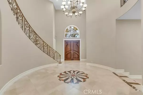Valley Village, CA 91607,5150 Teesdale AVE