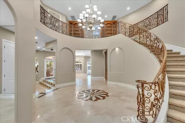 Valley Village, CA 91607,5150 Teesdale AVE