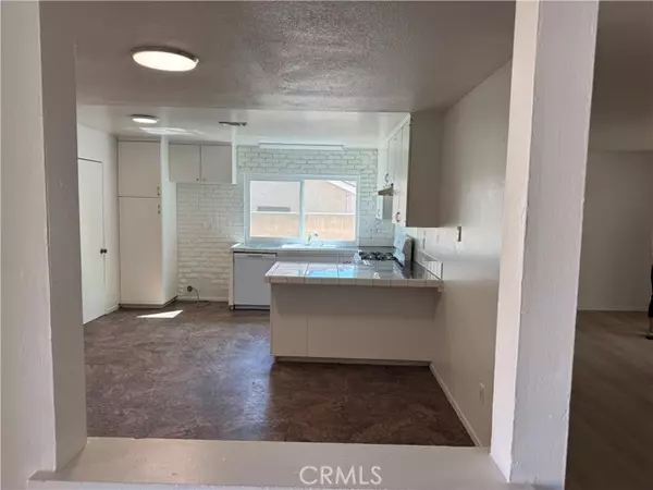 Highland, CA 92346,1564 Olive Tree LN