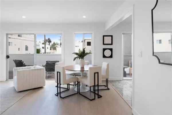 Santa Monica, CA 90404,1524 Franklin St. C