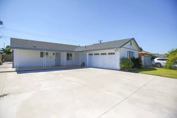 5932 CHINOOK DR, Huntington Beach, CA 92647