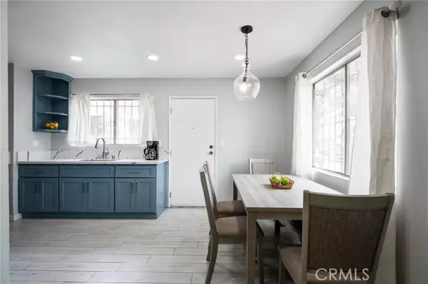 Long Beach, CA 90810,1417 W 25th ST