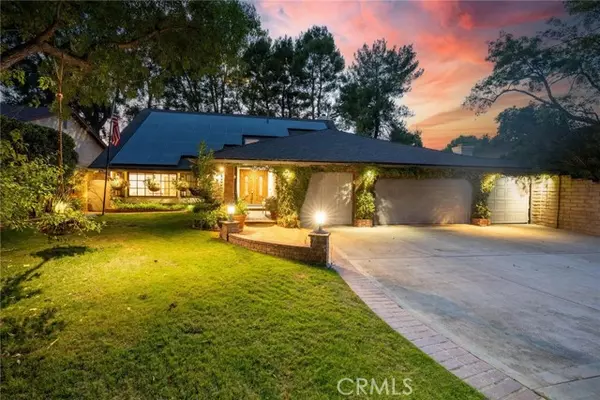 25261 Avenida Rondel, Valencia, CA 91355