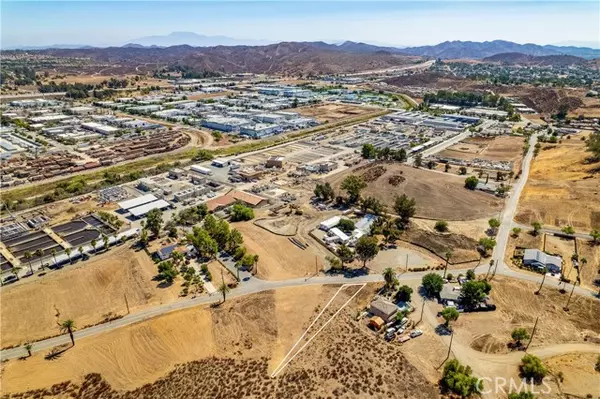 Lake Elsinore, CA 92530,0 Strickland Ave #81