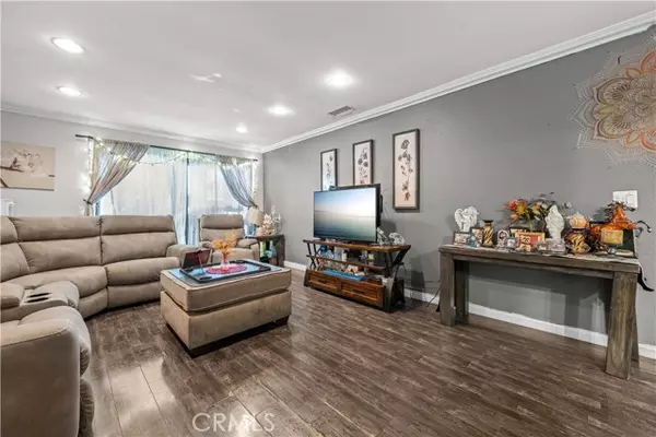 Garden Grove, CA 92843,12386 Rock Springs CT 52