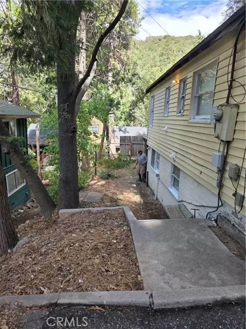 Crestline, CA 92325,25120 Boa