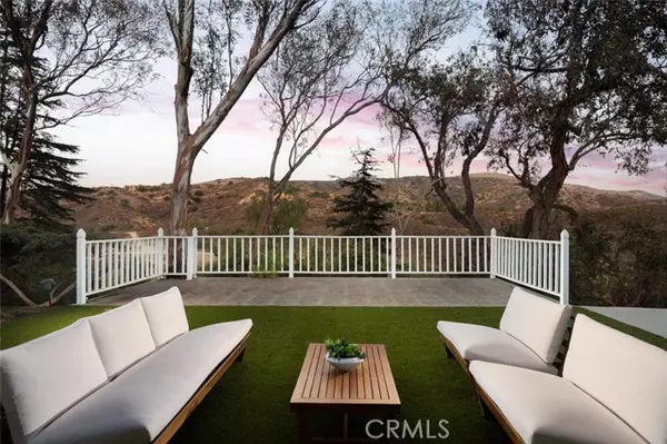 North Tustin, CA 92705,10141 Overhill DR
