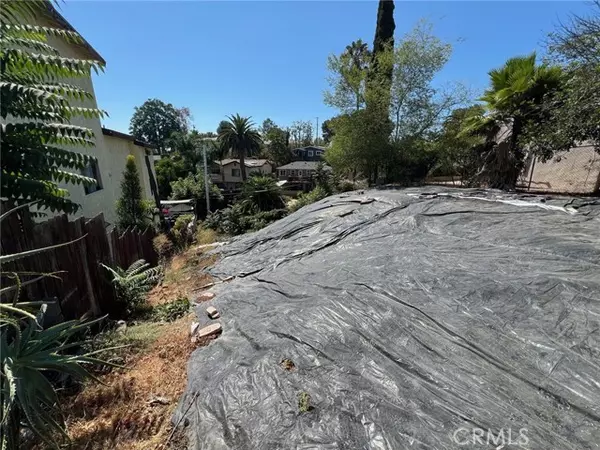 El Sereno, CA 90032,4816 Seldner