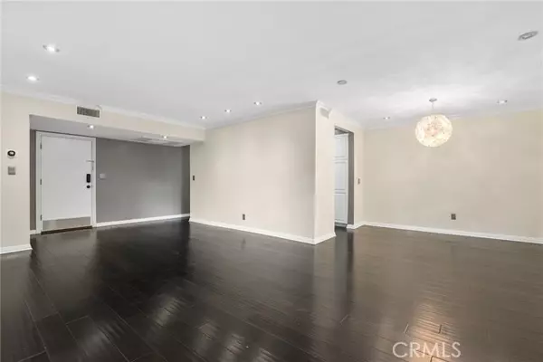 West Hollywood, CA 90069,1203 N Sweetzer AVE 118
