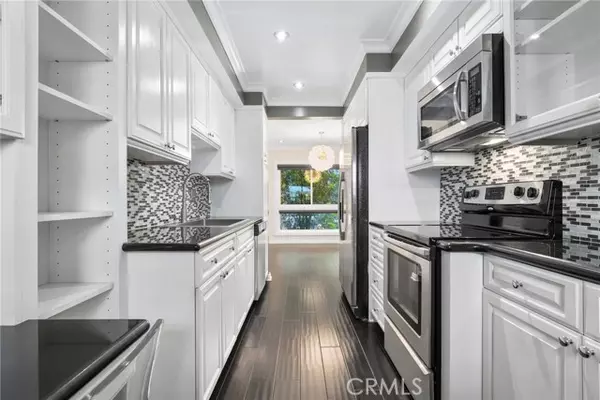 West Hollywood, CA 90069,1203 N Sweetzer AVE 118