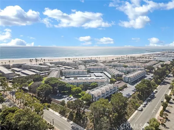 Port Hueneme, CA 93041,209 S Ventura Rd 31