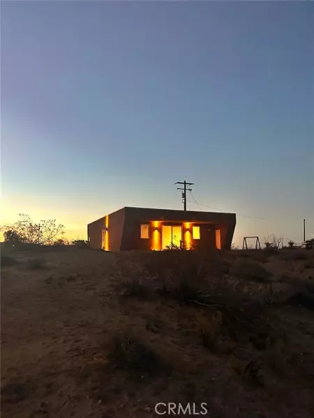 811 Tahoe 1, Yucca Valley, CA 92284