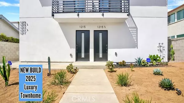 1215 N. Kingsley DR 1215 1/2, Los Angeles, CA 90029