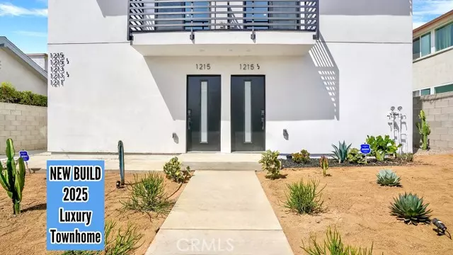 Los Angeles, CA 90029,1215 N. Kingsley DR 1215 1/2