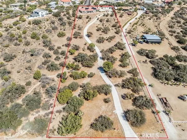 Oak Hills, CA 92344,10660 Ranchero