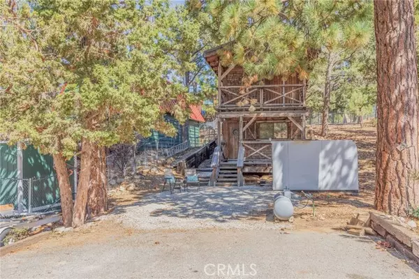 Sugarloaf, CA 92386,213 Riverside AVE