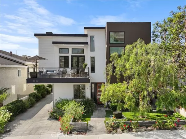 Redondo Beach, CA 90278,2002 Carnegie LN A