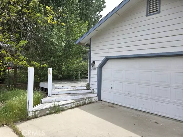 Tehachapi, CA 93581,23441 Lakeview DR