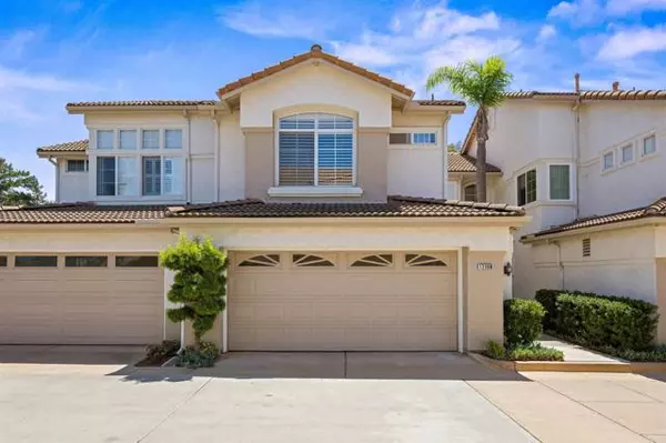 Oceanside, CA 92057,1298 El Mercado WAY B