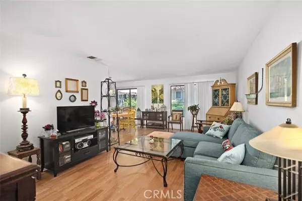 Laguna Woods, CA 92637,3205 Via Buena Vista D