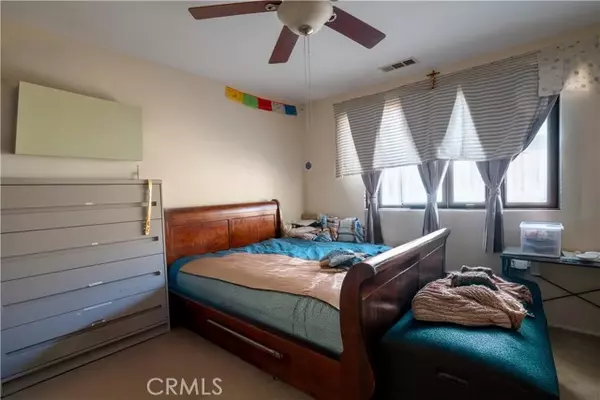 Lancaster, CA 93534,1609 Sutherland ST